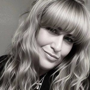 Meet your Posher, Cherish